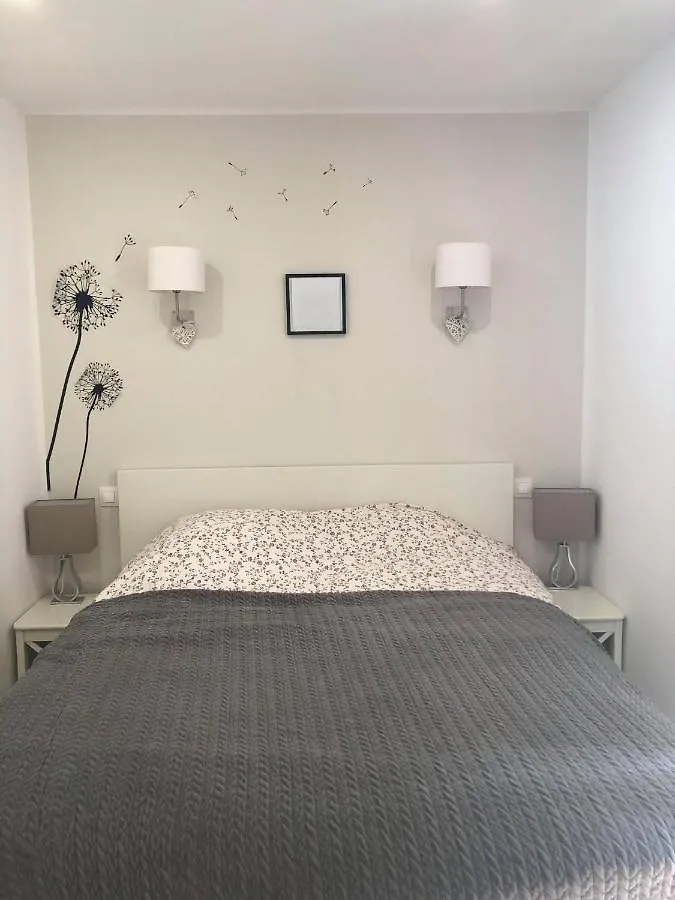 Villa Petite maison au calme avec jardin clim et parking à Toulon Hébergement de vacances